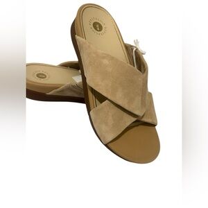 Revitalign Riviera tan color Orthotic Crossband Slides - NWT